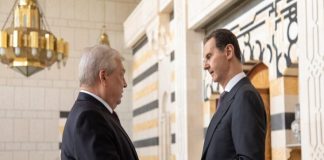 أكد الرئيس بشار الأسد خلال لقاء المبعوث الخاص للرئيس الروسي ألكسندر لافرنتييف، انفتاح سورية على جميع المبادرات المرتبطة بالعلاقة بين سورية وتركيا والمستندة إلى سيادة الدولة السورية